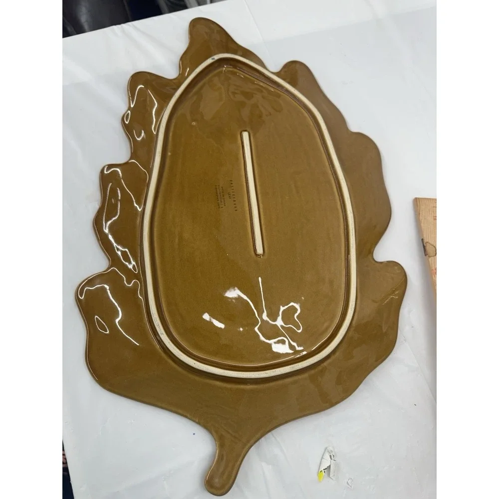 Pottery Barn Brown‎ Harvest Leaf 2 0 x 12 1/2 Inch Ceramic Platter